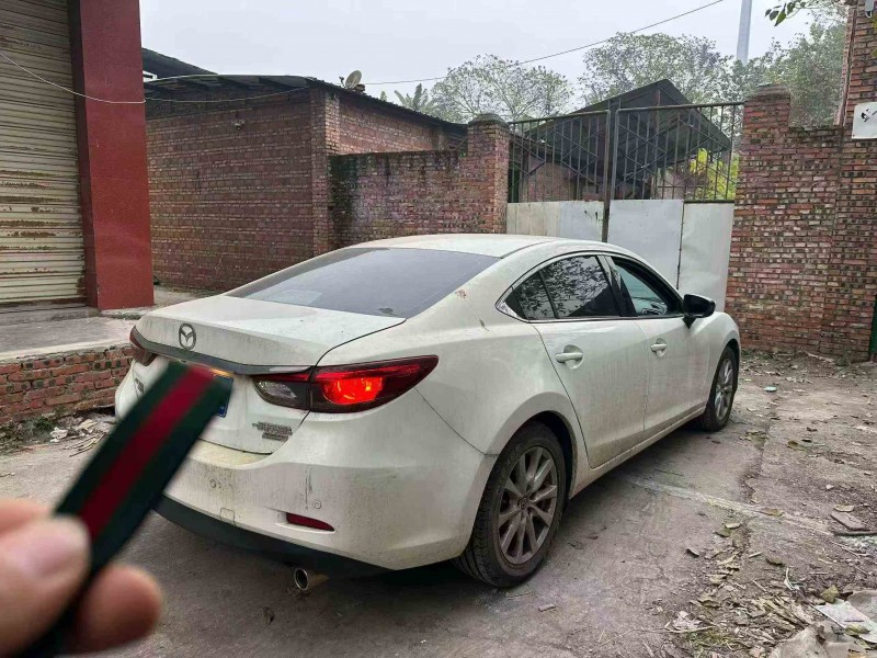 重庆17年马自达阿特兹8