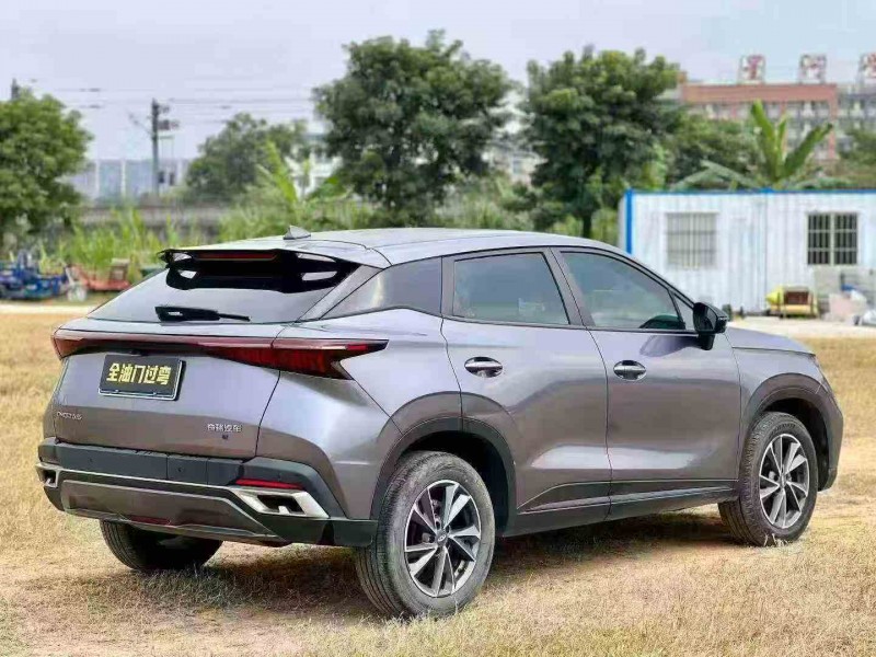 珠海22年奇瑞欧萌达8