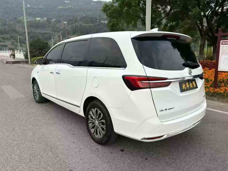 重庆21年别克GL88