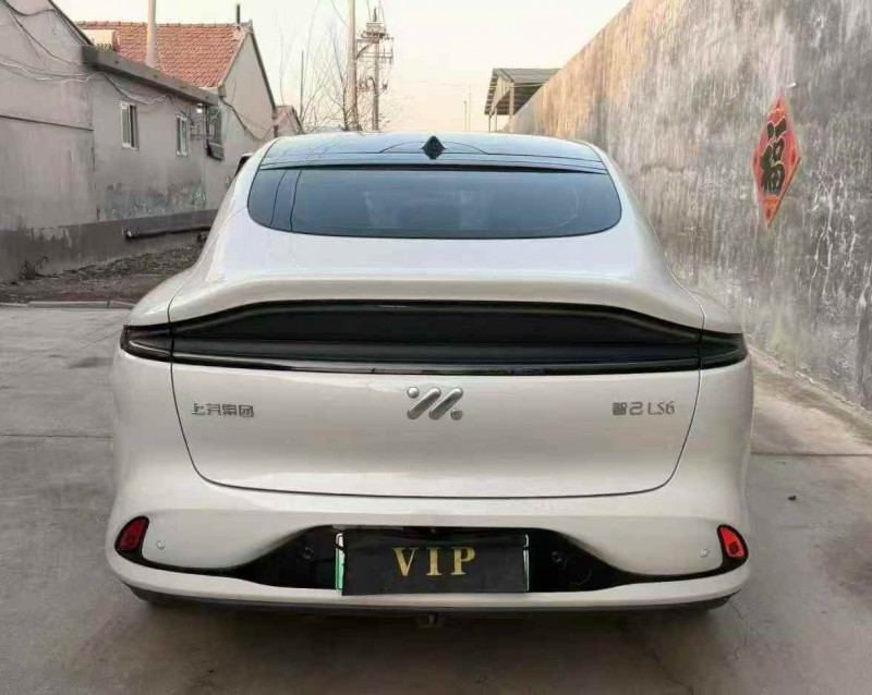 青岛24年智己LS66
