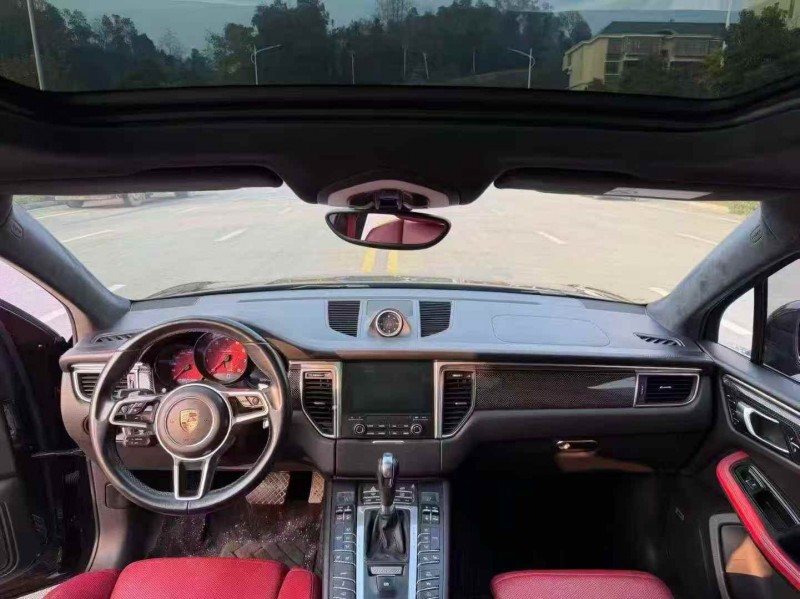 湘潭17年保时捷Macan6