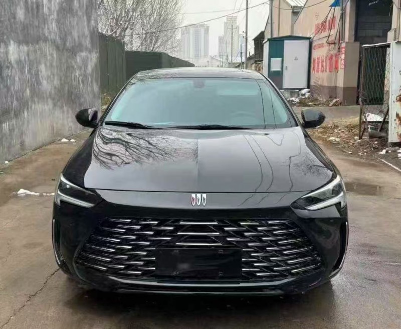 青岛24年别克君威1