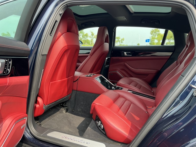 盐城20年保时捷帕拉梅拉5