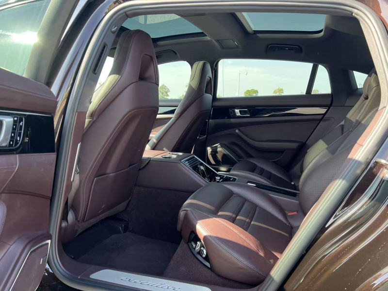 盐城18年保时捷帕拉梅拉5