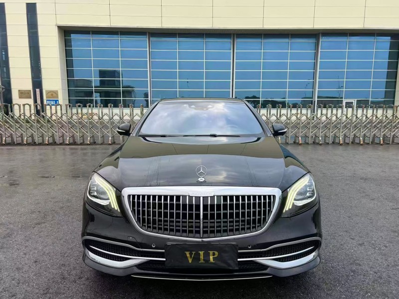 盐城19年奔驰迈巴赫S级1