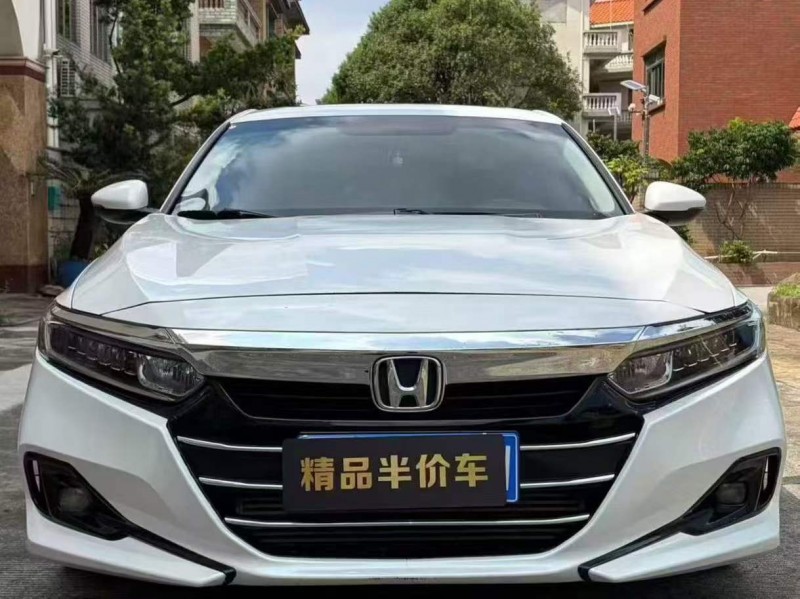 东莞22年本田雅阁1