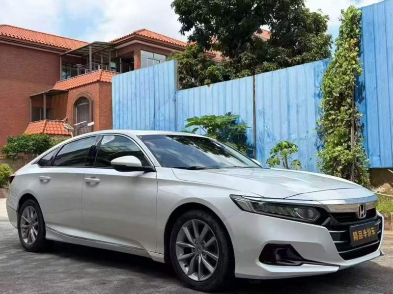 东莞22年本田雅阁2