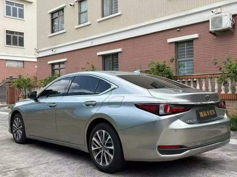 东莞23年雷克萨斯ES9