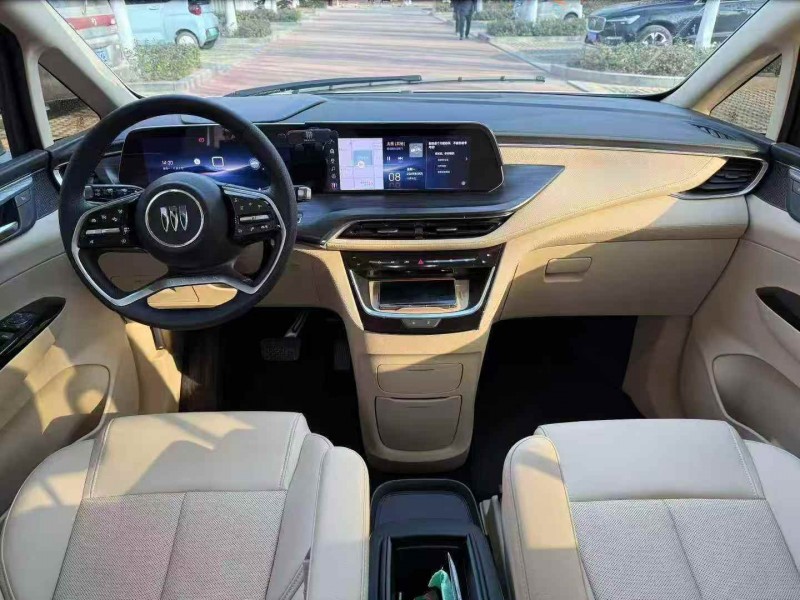 枣庄25年别克GL86