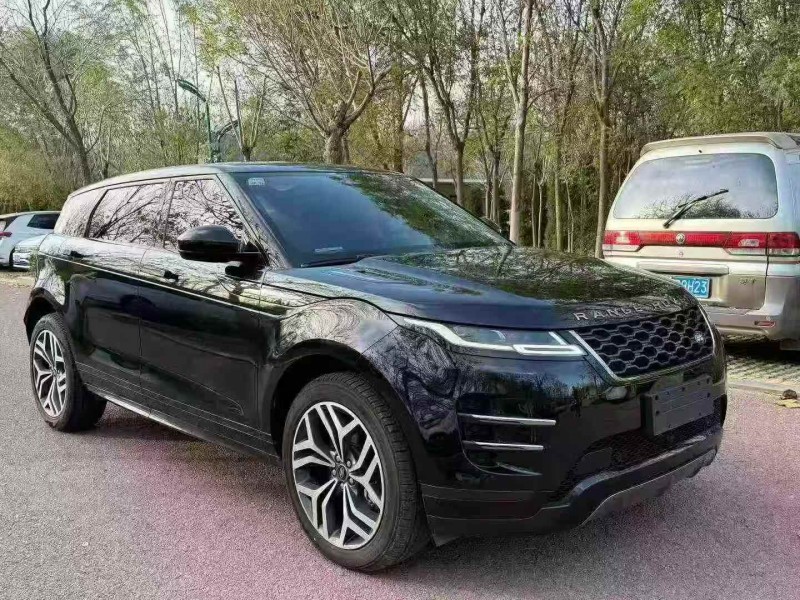 枣庄24年路虎极光2