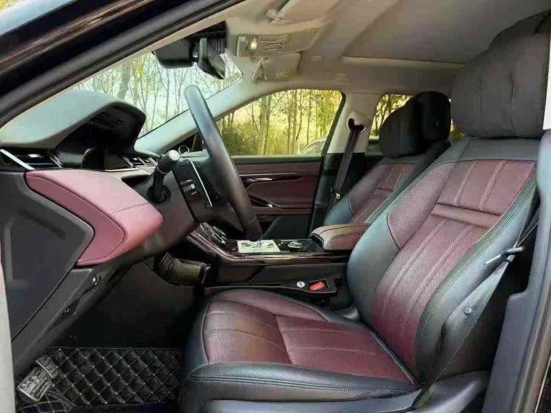 枣庄24年路虎极光5