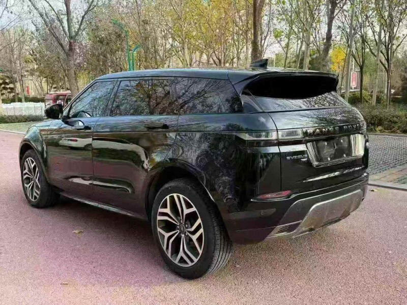 枣庄24年路虎极光7