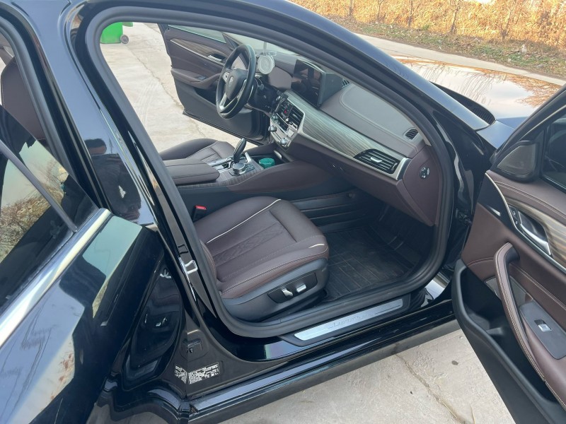 徐州23年宝马5系8