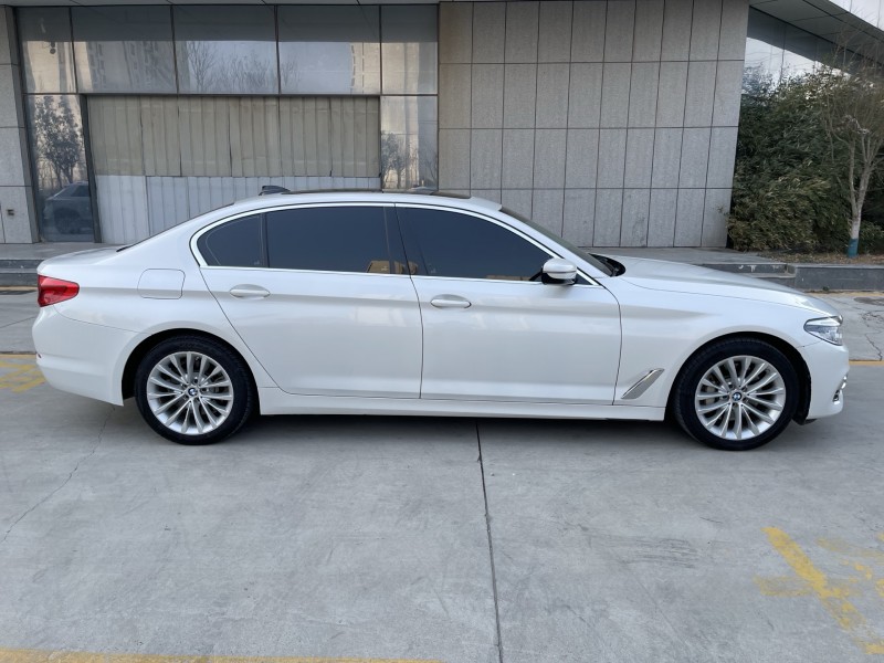 济宁20年宝马5系7