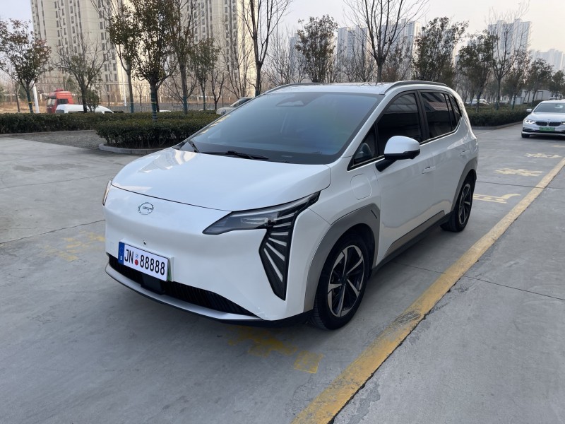 济宁23年传祺埃安Y2