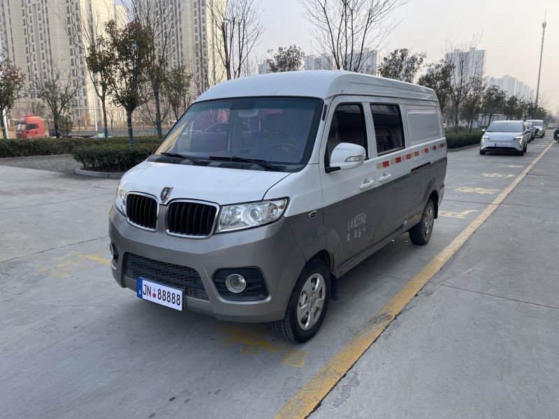 济宁19年华晨海狮2