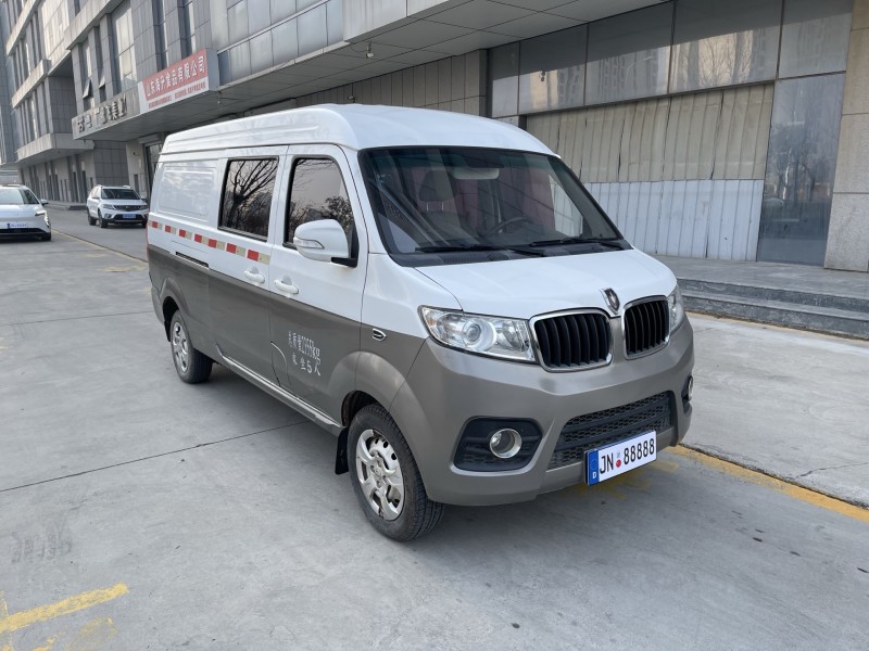 济宁19年华晨海狮3