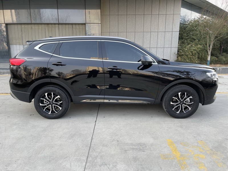 济宁24年哈弗H68