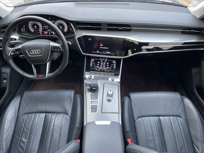 济宁21年奥迪A6L6