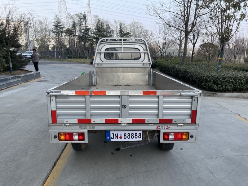 济宁22年东风小康9