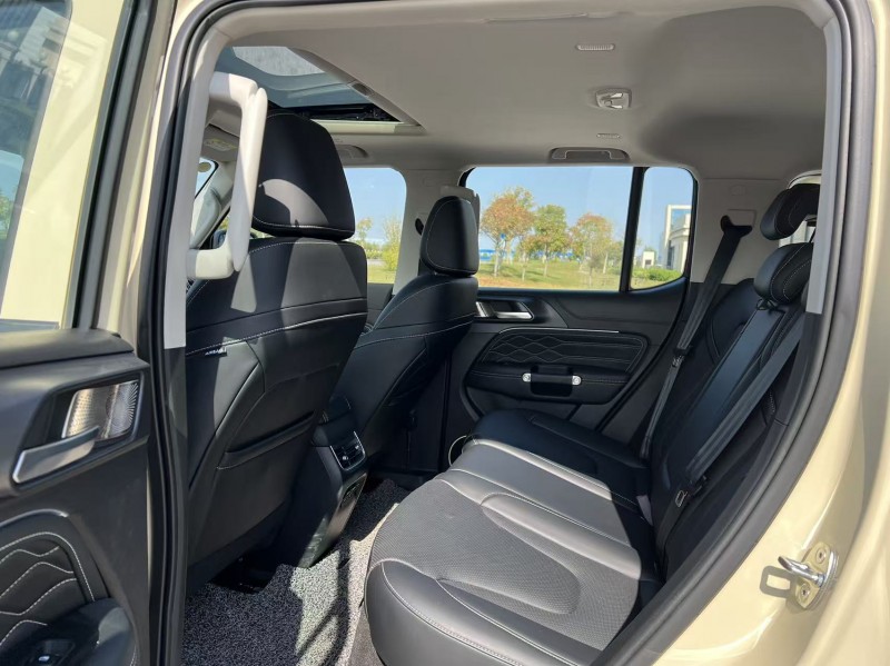 盐城25年长城汽车坦克5