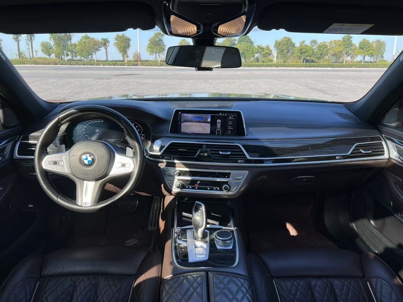 盐城21年宝马7系7