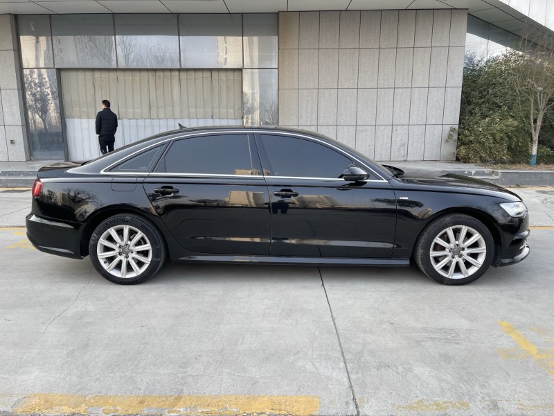 济宁18年奥迪A6L7
