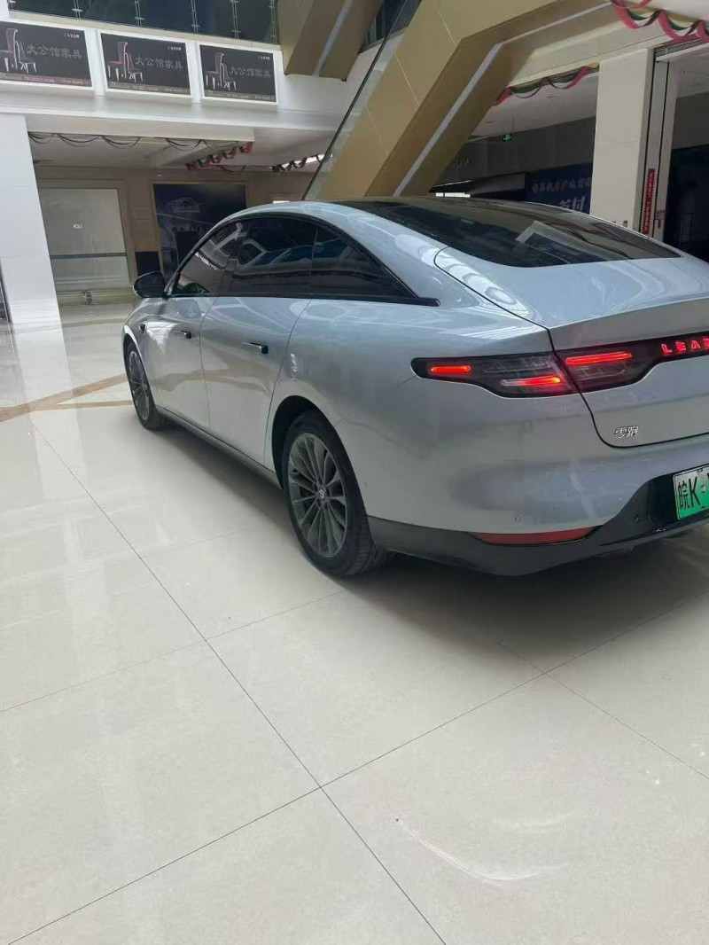 蚌埠24年零跑汽车C017