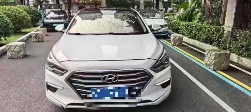 台州18年现代名图1