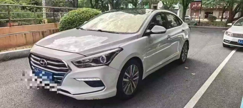 台州18年现代名图2