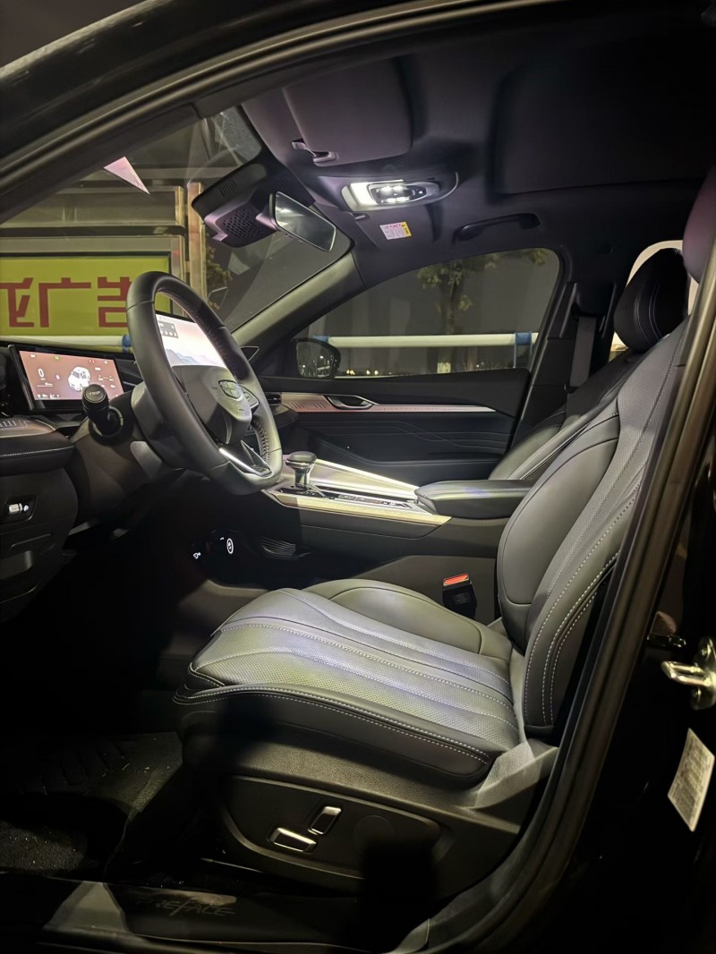 南昌25年吉利星瑞6