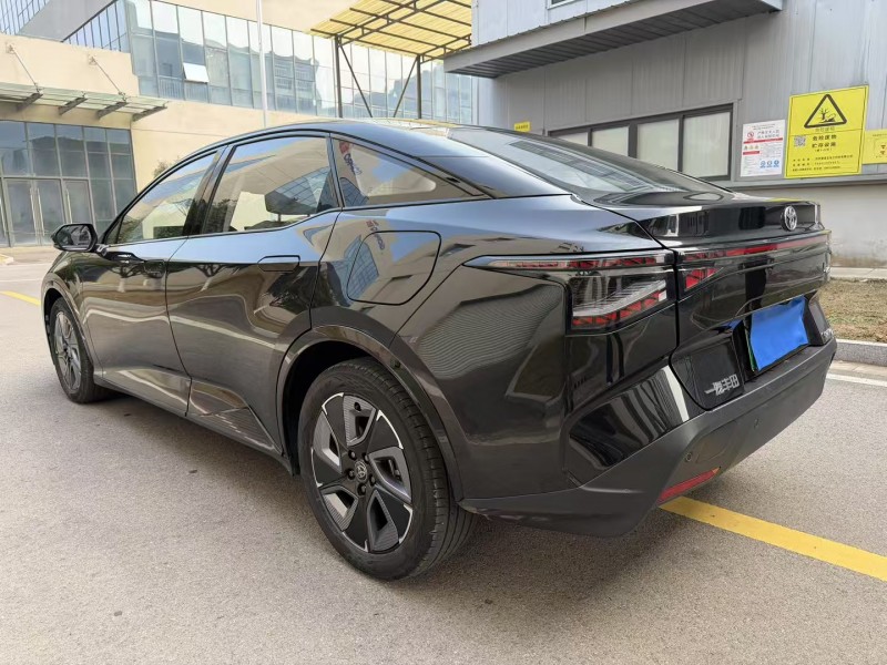 徐州25年丰田BZ3Pro8