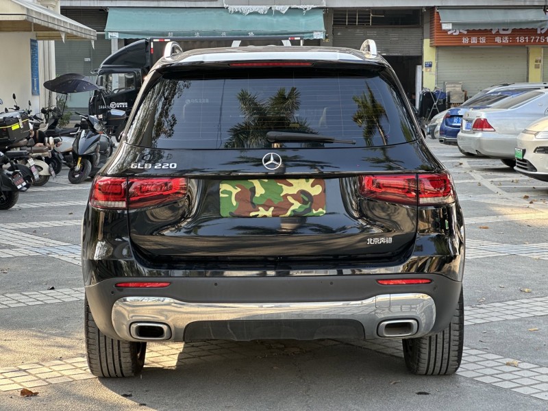 东莞22年奔驰GLB9