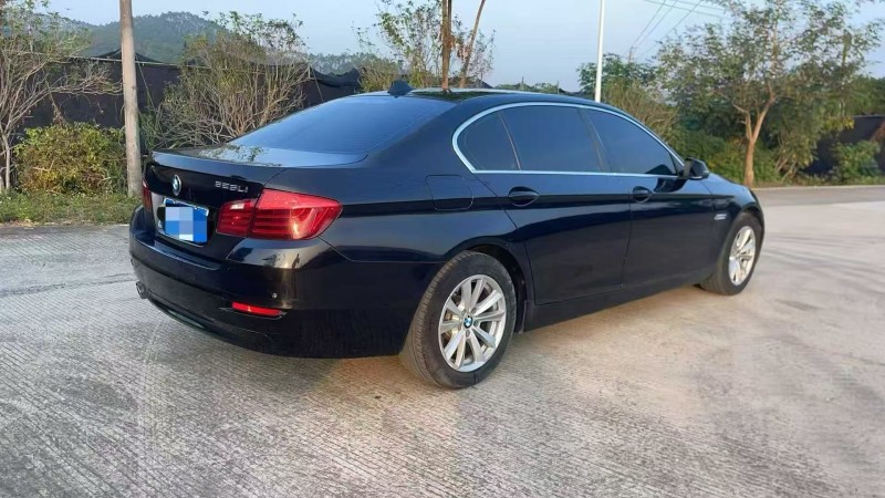 广州15年宝马5系4