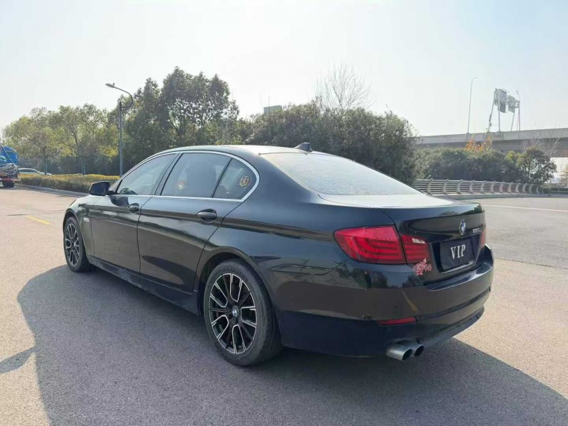 盐城15年宝马5系4