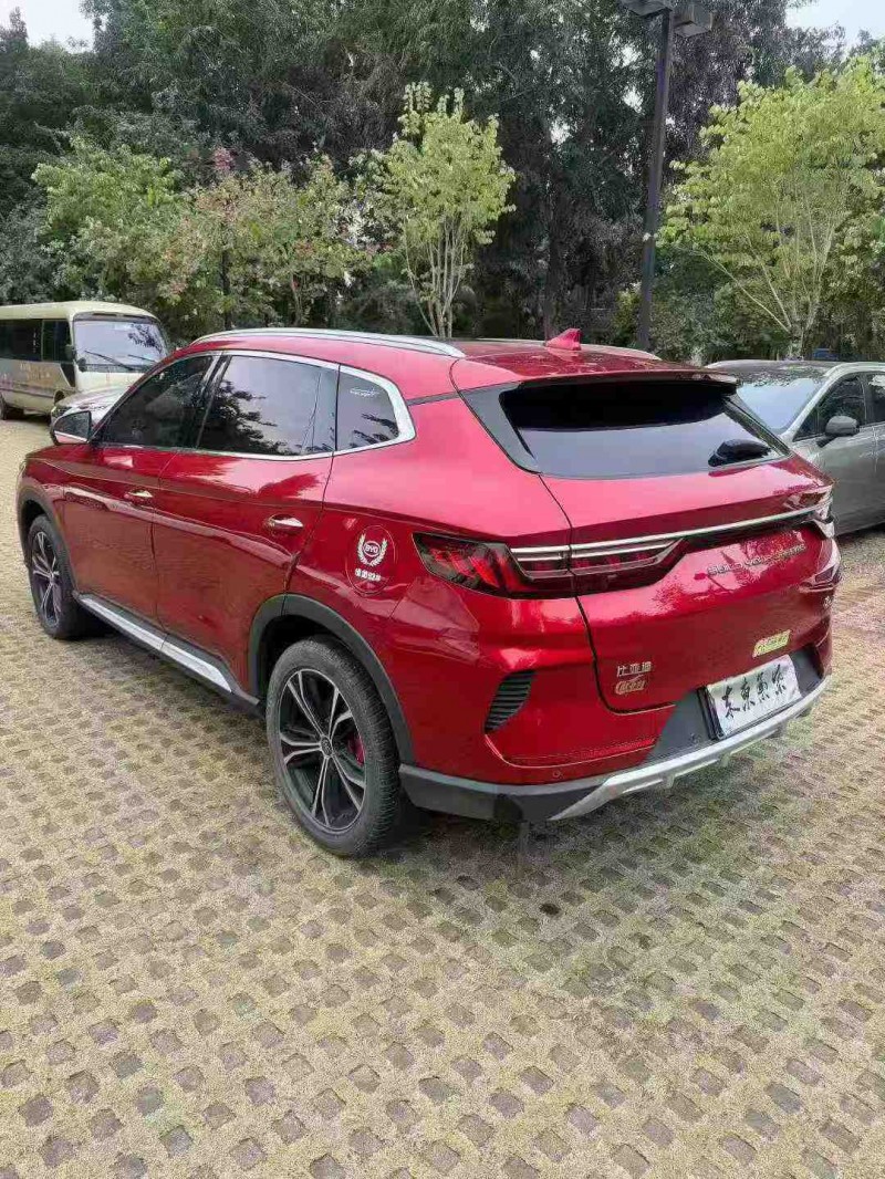 东莞21年比亚迪宋6