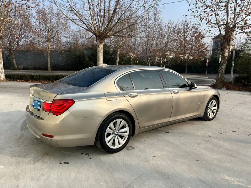 青岛12年宝马7系7