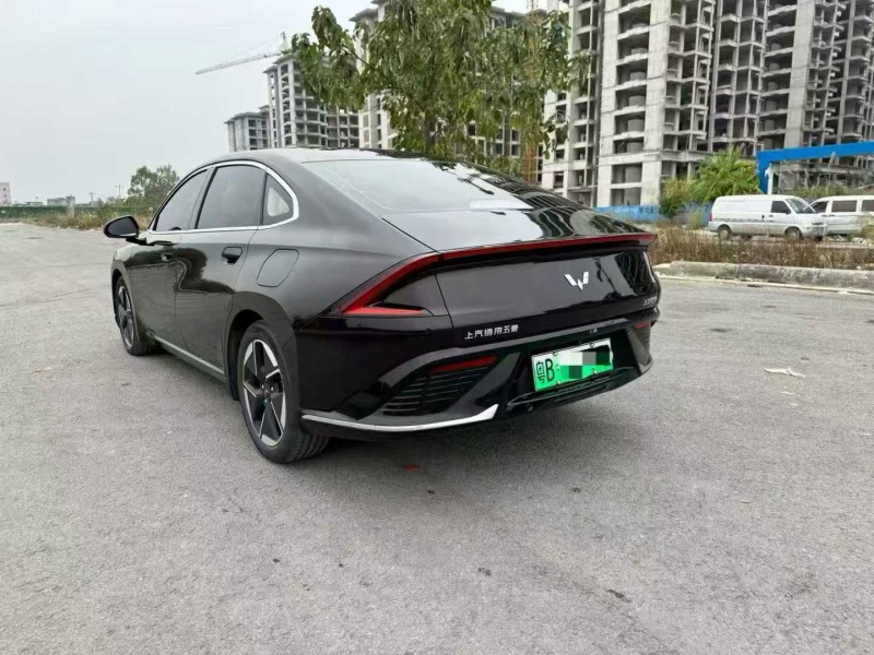 柳州24年五菱汽车星光3