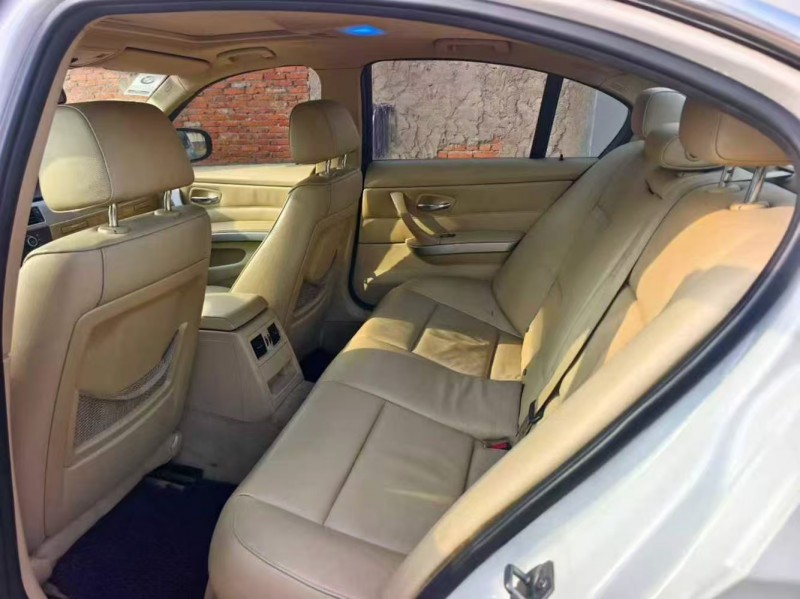 济宁12年宝马3系6