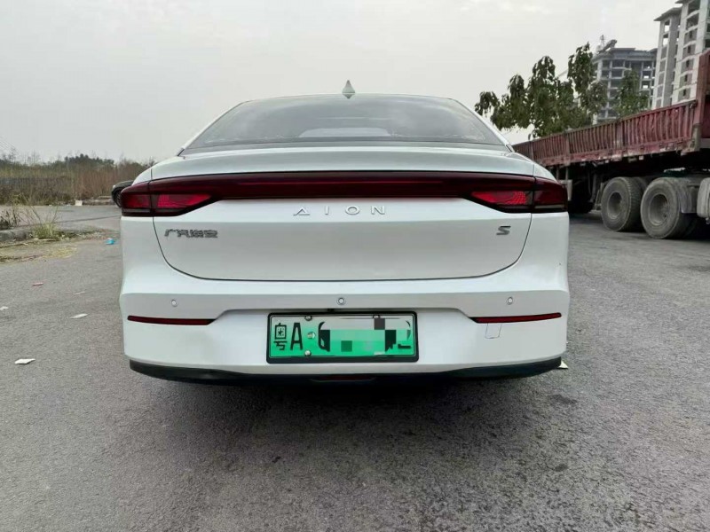 柳州24年传祺埃安S5