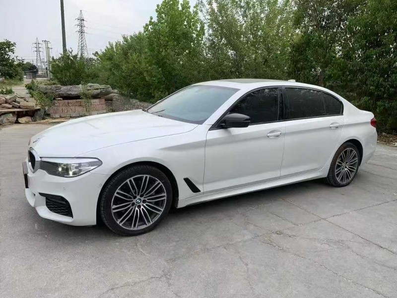 徐州19年宝马5系3