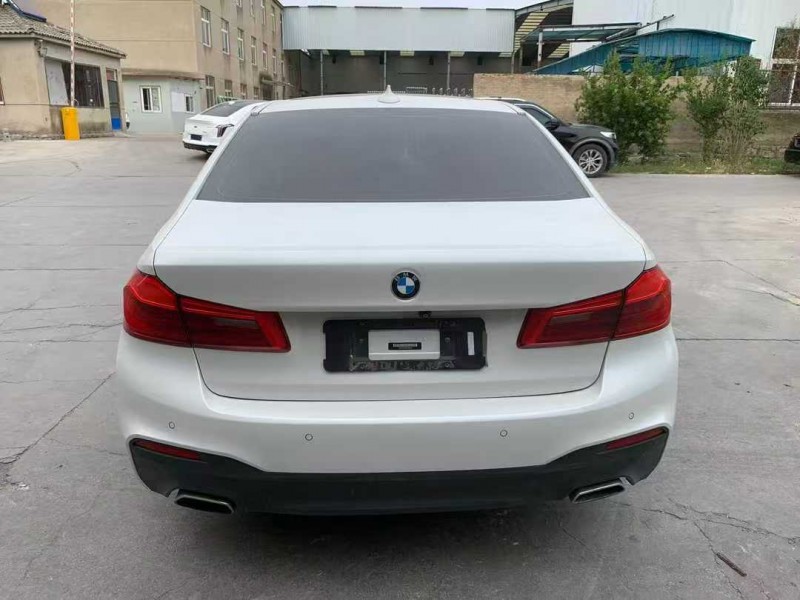 徐州19年宝马5系9