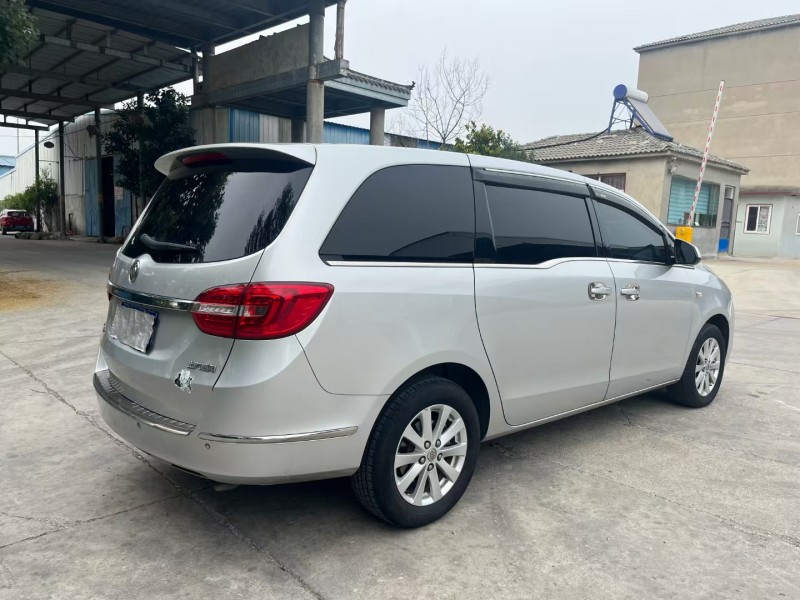 徐州20年别克GL82