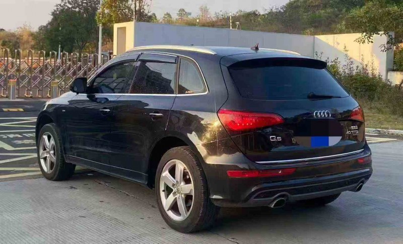 三明17年奥迪Q55