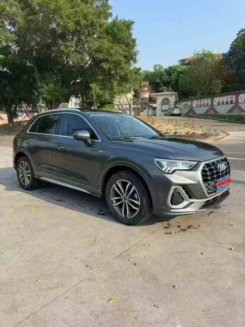 珠海21年奥迪Q33