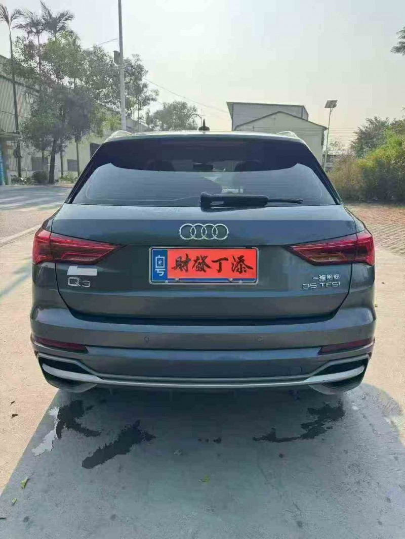 珠海21年奥迪Q38