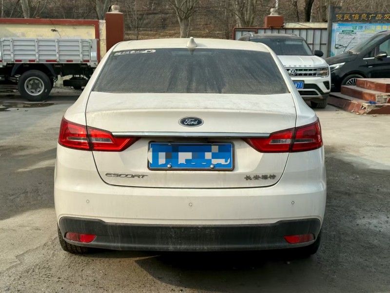 淄博19年福特福睿斯9