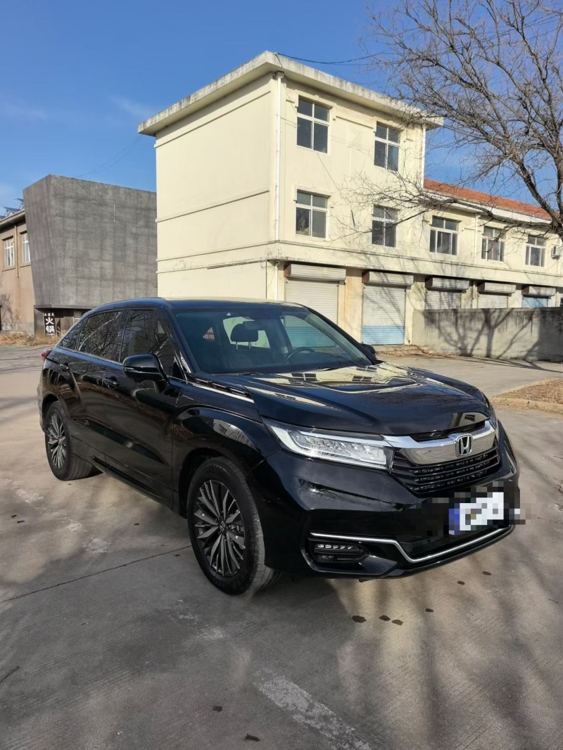 青岛22年本田冠道2