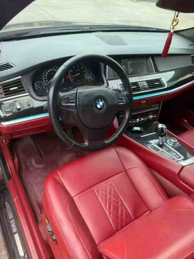 贵港12年宝马5系4