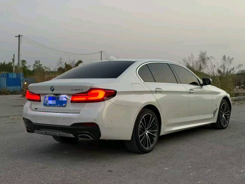南宁22年宝马5系5
